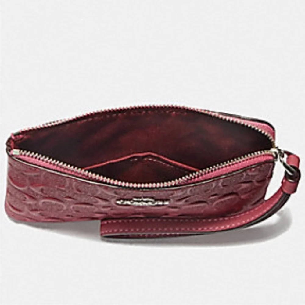 Coach Corner Zip Signature Leather Wristlet Wallet